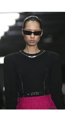 Details Alexander Wang Fall 2018 Ready-to-Wear Детали коллекции Александр Ванг осень зима 2018 неделя моды в Нью Йорке Mainstyles